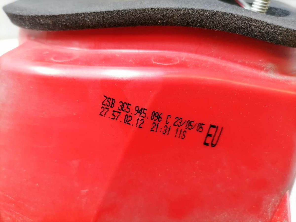 VW Passat 3C B6 original Rücklicht Rückleuchte Schlussleuchte rechts außen Limousine Bj.2006